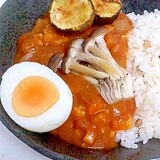 ホエーとトマトソース缶のカレー 水切ヨーグルト残で